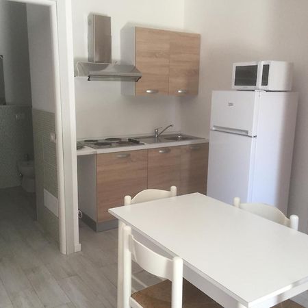 Duna Camere Con Bagno Lido Adriano Buitenkant foto